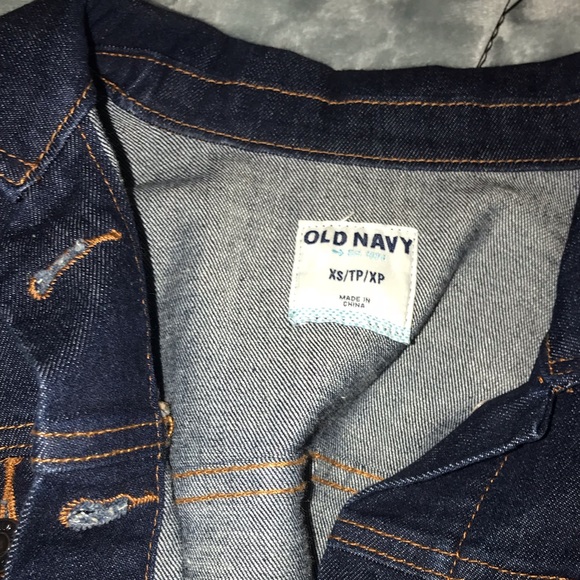 Old Navy Dark Denim Jacket - Picture 3 of 3